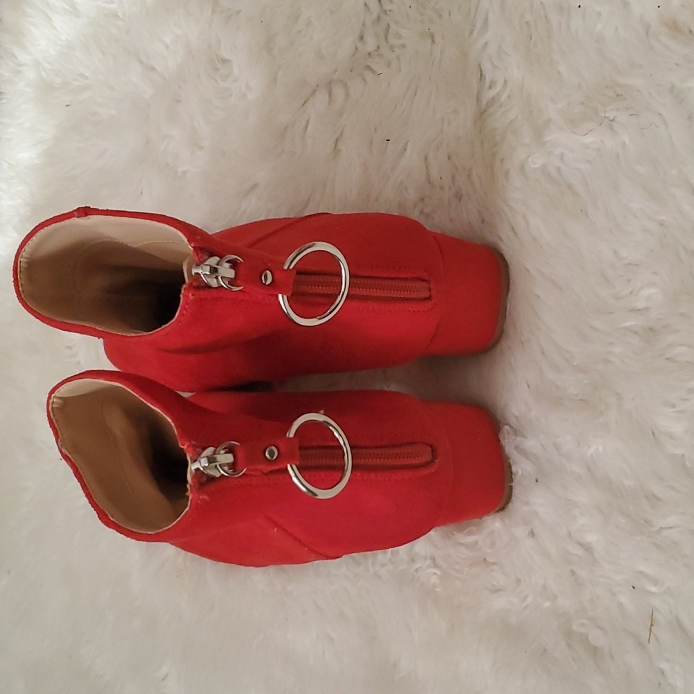 Red Booties - Picture 3 of 4